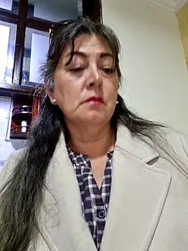 Snapshot of emma_tour chatting on 03-17-25, 08:19 emma tour online show from 03-17-25, 08:19