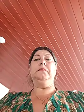 Snapshot of emma_tour chatting on 09-15-25, 01:55 emma tour online show from 09-15-25, 01:55