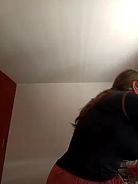 Snapshot of emma_tour chatting on 09-16-25, 03:02 emma tour online show from 09-16-25, 03:02