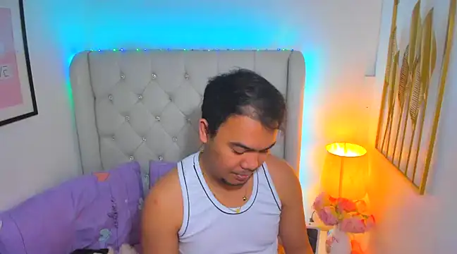 AsianZero online show from 02-25-25, 08:19