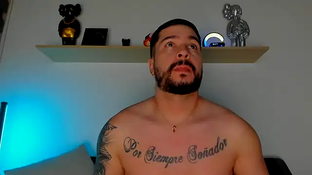 camilo restrepo21 online show from 02-28-25, 11:34