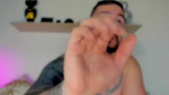 camilo restrepo21 online show from 10-03-25, 11:57