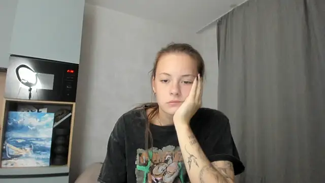 why again me online show from 09-13-25, 06:40