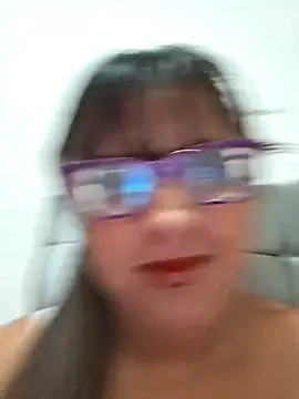 Snapshot of ZaidaWet chatting on 02-17-25, 04:37 ZaidaWet online show from 02-17-25, 04:37