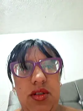 Snapshot of ZaidaWet chatting on 09-16-25, 11:55 ZaidaWet online show from 09-16-25, 11:55