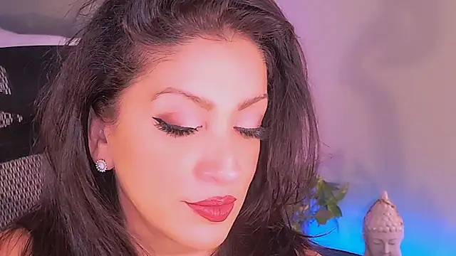 Snapshot of Wonderful_Woman chatting on 11-02-25, 02:47 Wonderful Woman online show from 11-02-25, 02:47