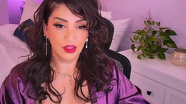 Wonderful Woman online show from 01-12-26, 02:17