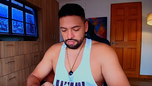 Snapshot of jerome_vcv chatting on 12-16-25, 06:13 jerome vcv online show from 12-16-25, 06:13