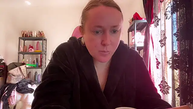 Snapshot of kisicaxx chatting on 02-24-26, 09:18 kisicaxx online show from 02-24-26, 09:18