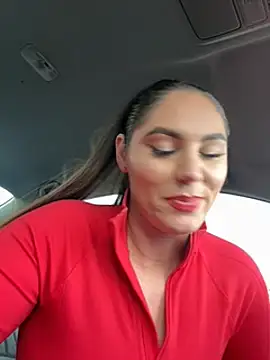 Snapshot of lovely_beast chatting on 12-30-24, 09:29 lovely beast online show from 12-30-24, 09:29