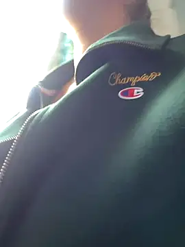 Snapshot of lovely_beast chatting on 10-02-25, 04:14 lovely beast online show from 10-02-25, 04:14