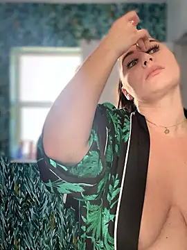 lovely beast online show from 01-09-26, 05:59