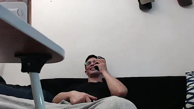 SebastianReiss online show from 02-12-25, 07:13