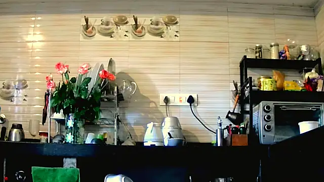 Fun4tipz online show from 11-16-25, 01:55