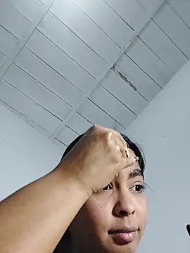 Snapshot of missmelissa_ chatting on 01-09-26, 11:57 missmelissa online show from 01-09-26, 11:57