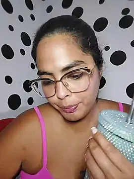 missmelissa  online show from 04-11-26, 03:33