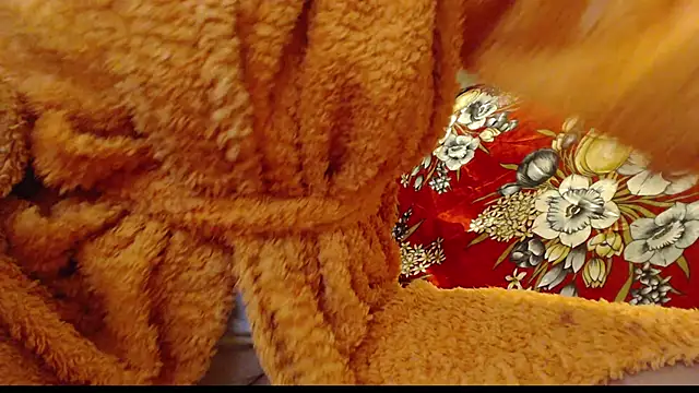 larawet online show from 01-14-25, 12:54