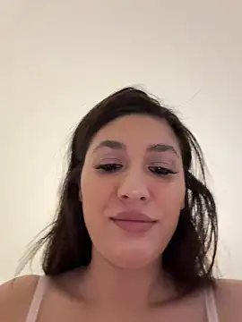 Snapshot of IrisBlues chatting on 05-21-26, 03:41 IrisBlues online show from 05-21-26, 03:41