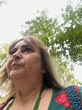 Irina2909xh online show from 09-17-25, 05:20