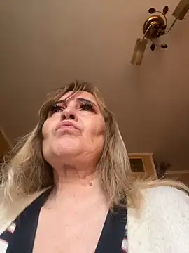 Irina2909xh online show from 10-22-25, 06:57