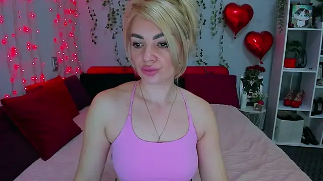 LunaBellucci online show from 03-27-26, 08:09