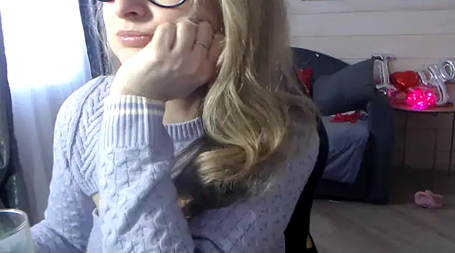 RubiLakros online show from 02-15-25, 11:39