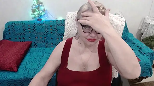 xHoneyLadyx online show from 12-22-25, 10:01