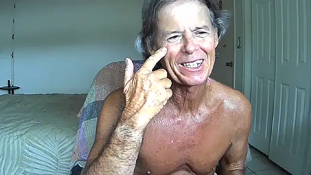 nakeedcowboi65 online show from 06-01-26, 09:05