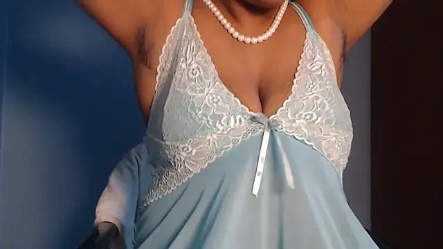 Snapshot of naughtyboobs38dd chatting on 02-24-25, 03:42 naughtyboobs38dd online show from 02-24-25, 03:42