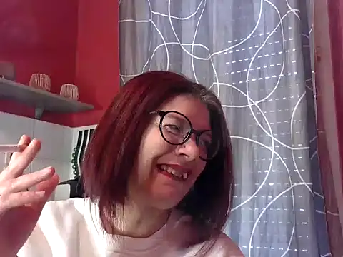 jennylovence online show from 01-14-25, 12:24