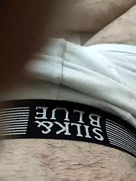 Snapshot of kayahan4 chatting on 01-28-25, 04:19 kayahan4 online show from 01-28-25, 04:19