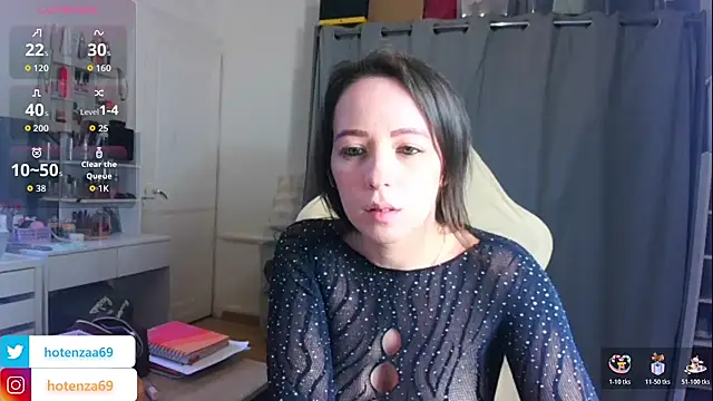 Snapshot of Hotenza69 chatting on 06-11-26, 07:01 Hotenza69 online show from 06-11-26, 07:01