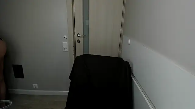 JuliaBusty online show from 09-09-25, 03:55