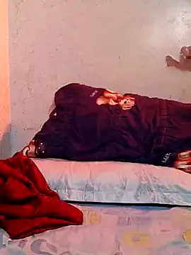 Snapshot of QueenSoreal chatting on 02-12-25, 05:26 QueenSoreal online show from 02-12-25, 05:26