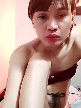 Snapshot of QueenSoreal chatting on 02-12-25, 08:29 QueenSoreal online show from 02-12-25, 08:29