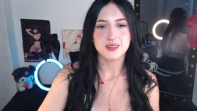 Snapshot of Evelyn_Sheeran chatting on 06-14-26, 04:47 Evelyn Sheeran online show from 06-14-26, 04:47