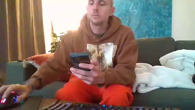 verylargecock online show from 09-23-25, 03:26