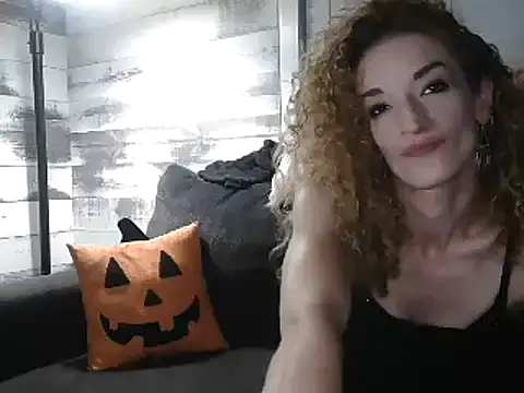 AshleyRain online show from 10-05-25, 06:12