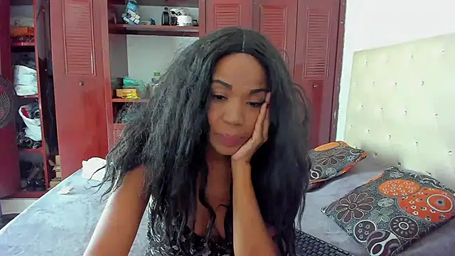 LUISSA  online show from 01-12-25, 02:19