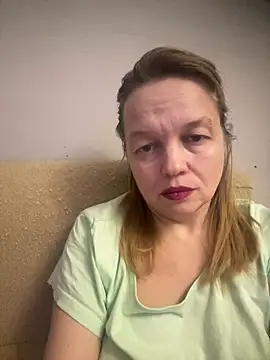 Susanel online show from 01-04-25, 06:09