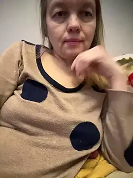 Susanel online show from 01-17-25, 09:17