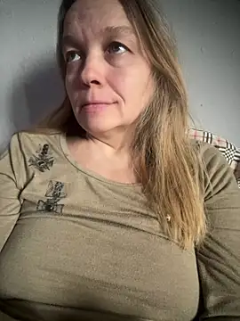 Susanel online show from 03-15-25, 07:31