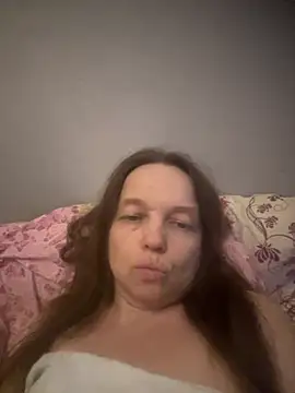 Snapshot of Susanel chatting on 07-03-26, 10:49 Susanel online show from 07-03-26, 10:49
