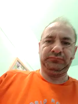Snapshot of Venelin_ruse chatting on 04-13-26, 03:01 Venelin ruse online show from 04-13-26, 03:01