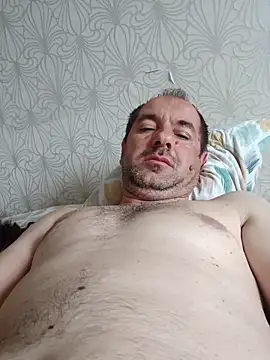 Snapshot of Venelin_ruse chatting on 05-17-26, 04:32 Venelin ruse online show from 05-17-26, 04:32