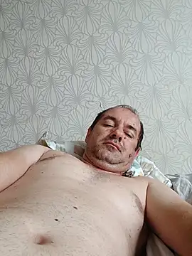 Snapshot of Venelin_ruse chatting on 06-24-26, 04:33 Venelin ruse online show from 06-24-26, 04:33