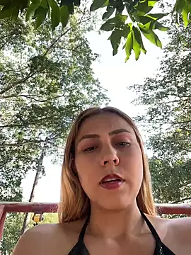 Snapshot of Brittanyrosexx chatting on 01-24-25, 08:43 Brittanyrosexx online show from 01-24-25, 08:43