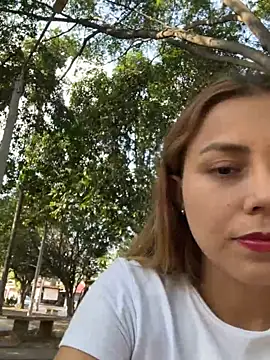 Snapshot of Brittanyrosexx chatting on 02-13-25, 08:45 Brittanyrosexx online show from 02-13-25, 08:45