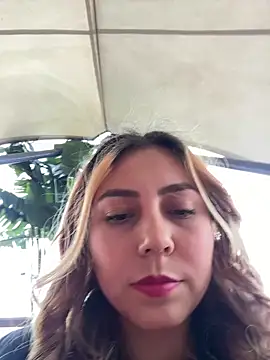 Snapshot of Brittanyrosexx chatting on 12-19-25, 08:38 Brittanyrosexx online show from 12-19-25, 08:38