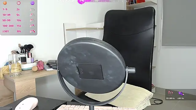 BriannaLorens online show from 06-01-26, 02:52